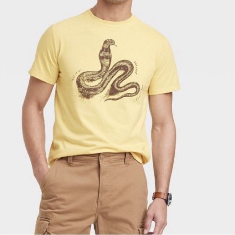 Goodfellow & Co.  Standard Fit Lightweight Crew Neck Short Sleeve T-Shirt Medium